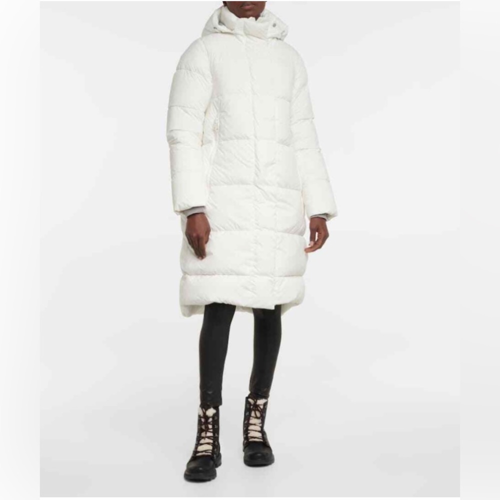 NWT Canada Goose Byward Hooded Down Parka/COAT/jacket limited edition Sz XS/4-6 - Picture 1 of 16